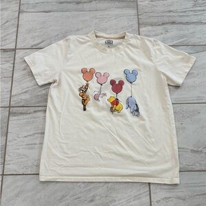 Disney KandT Apparel  Winnie the Pooh Short Sleeve T Shirt Size XL